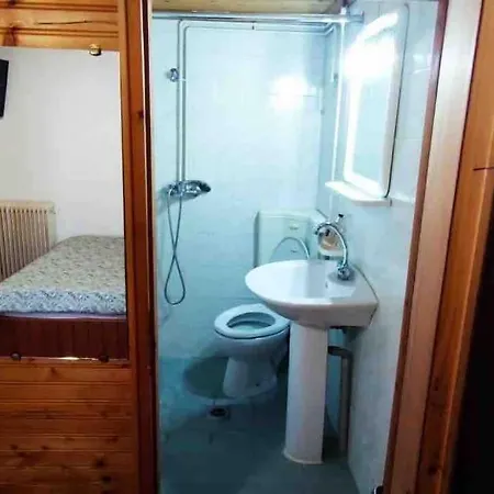 Cozy αγιοσ λαυρεντιοσ πηλιου بيت للعطل