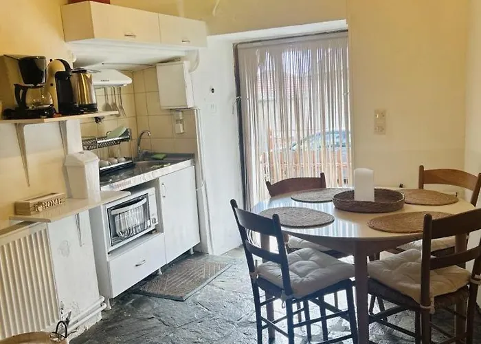 Cozy αγιοσ λαυρεντιοσ πηλιου Holiday home *